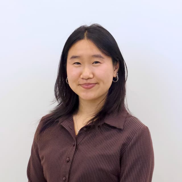 Angie Zhang